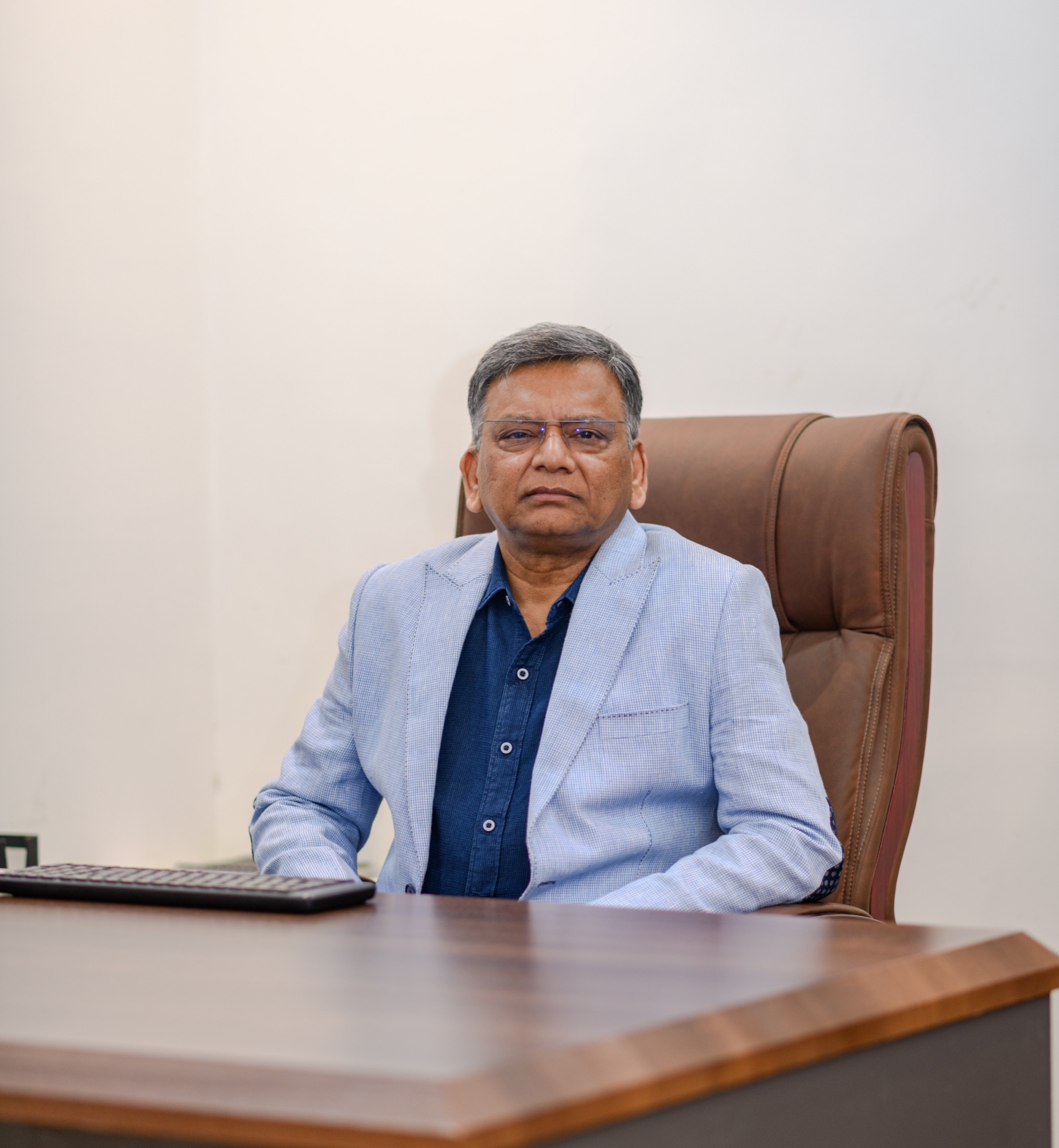 Vinit Lal, Managing Director